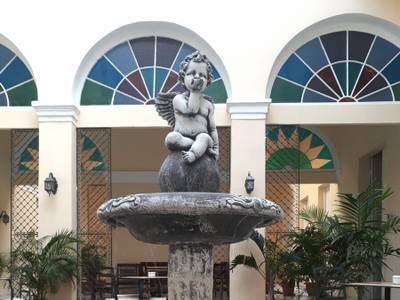 Hotel E Louvre - Bild 1