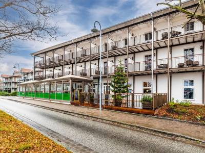 Hafenhotel zu Putbus - Bild 1