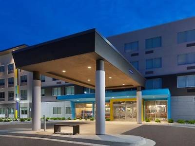 Tru By Hilton Comstock Park Grand Rapids - Bild 1