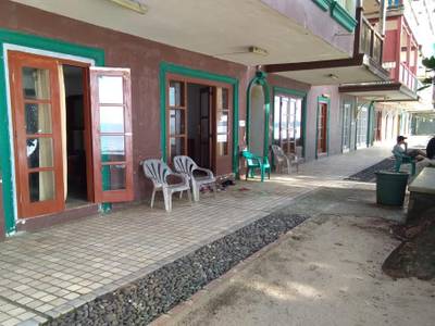 Kondominium Pantai Pasir Putih Carita - Bild 1