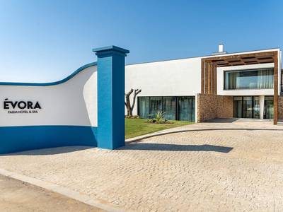 Octant Hotels Evora - Bild 1