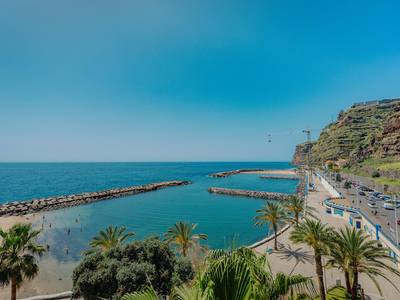 Calheta Beach - Bild 1