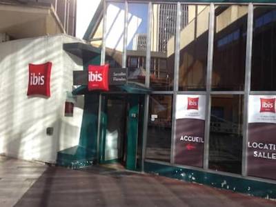 Hotel Sarcelles Flanades - Bild 1