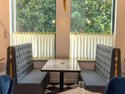 Newport Hotel Kutaisi - Bild 1