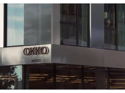 Okko Hotels Paris La Défense - Bild 1