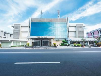 L’ Fisher Hotel - Bild 1