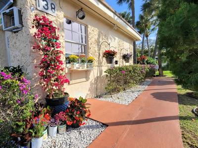 Barefoot Mailman Motel Lantana - Bild 1