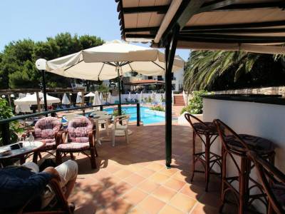 Paradise Hotel - Bild 1