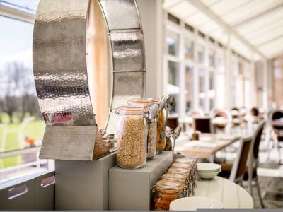 The Retreat at Elcot Park - Bild 1