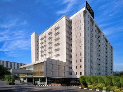 Next Hotel Yogyakarta - Bild 1