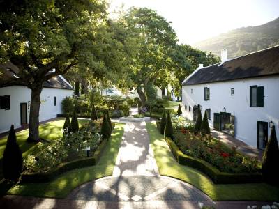 Grande Roche Hotel & Restaurant - Bild 1