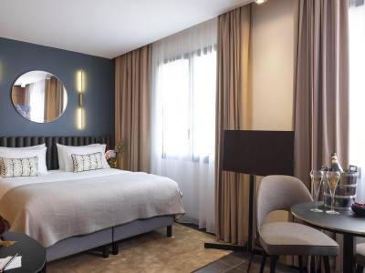 Howard Quai de Seine - Bild 1