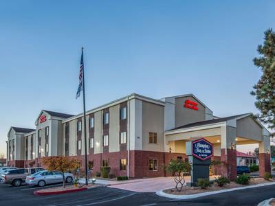 Hampton Inn & Suites Los Alamos White Rock - Bild 1