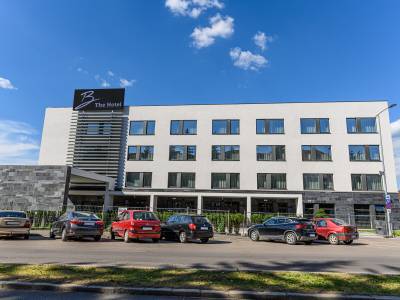 B The Hotel - Bild 1