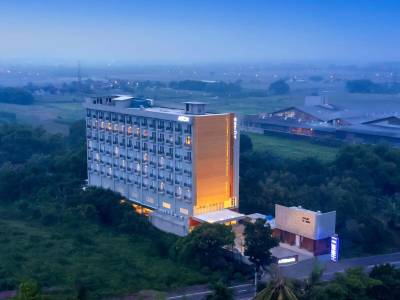 Aston Mojokerto Hotel & Conference Center - Bild 1