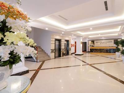 Lam Son White Palace Hotel - Bild 1
