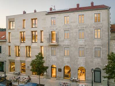 Emotheo Heritage Hotel - Bild 1