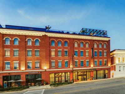 Trilogy Hotel Montgomery Autograph Collection - Bild 1