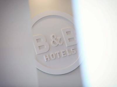 B&B HOTEL Cluses Sud - Bild 1