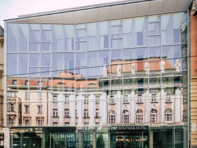 Met Boutique Hotel - Bild 1