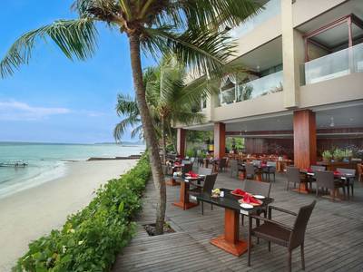 Candi Beach Resort & Spa - Bild 1