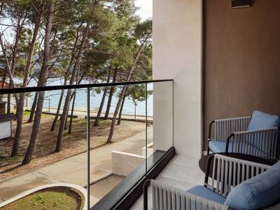 The Isolano, Cres, Autograph Collection - Bild 1