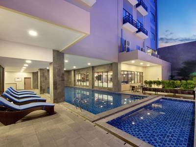 Aston Palu Hotel & Conference Center - Bild 1