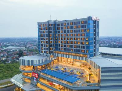 Harris Hotel & Convention Cibinong City Mall  Bogor - Bild 1