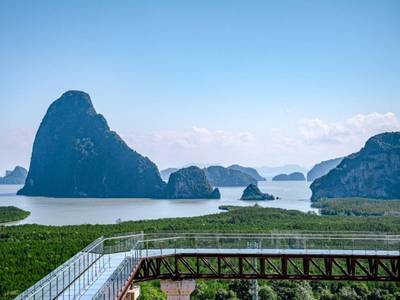 Beyond Skywalk Nangshi - Bild 1