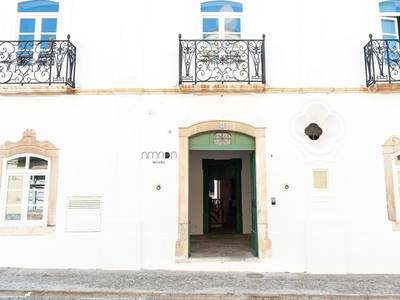 Amada Moura - Bild 1