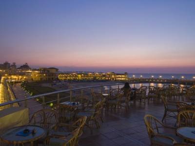 SUNRISE Alex Avenue Hotel - Bild 1