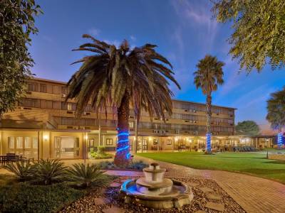 Fortis Hotel Witbank - Bild 1