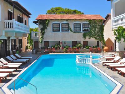 Ino Hotel & Suites - Bild 1