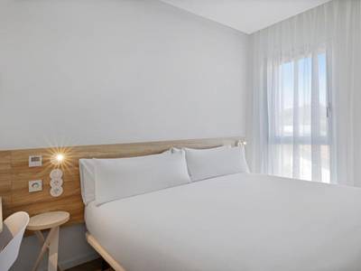 B&b Hotel Sevilla Bormujos - Bild 1