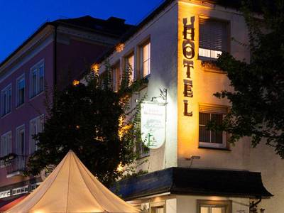 Zum Landsberger Hof - Bild 1