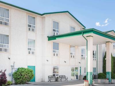 Super 8 by Wyndham Dauphin - Bild 1