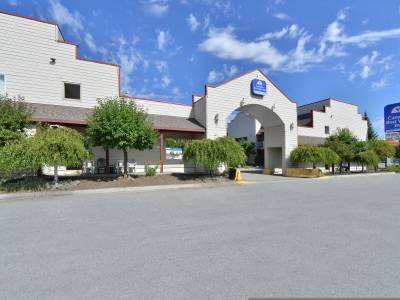 Canadas Best Value Inn & Suites - Princeton - Bild 1