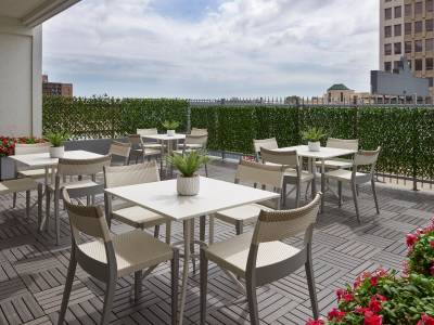 Four Points by Sheraton Windsor Downtown - Bild 1