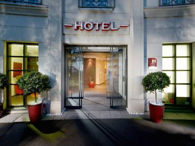 Hotel de Berny - Bild 1