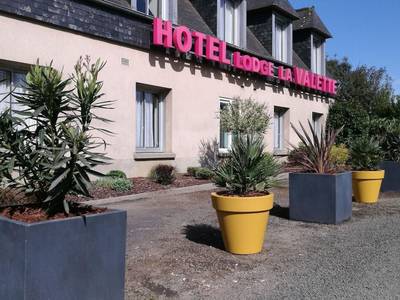 Hôtel Lodge la Valette - Bild 1