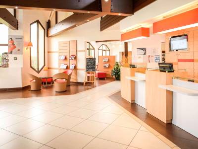 Hôtel ibis Saint-Lô La Chevalerie - Bild 1