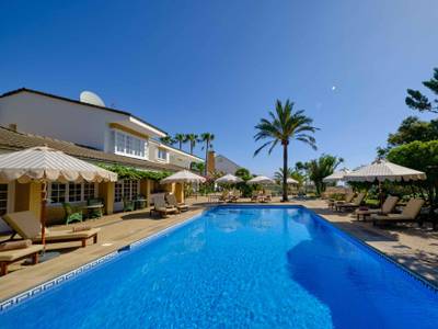 La Moraleja The Quiet Hotel - Bild 1