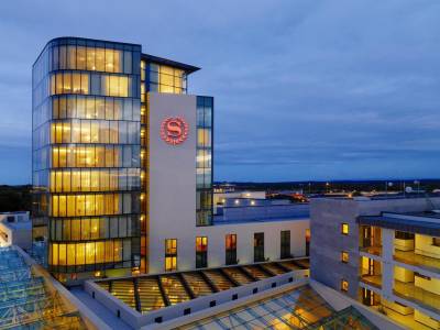 Sheraton Athlone Hotel - Bild 1