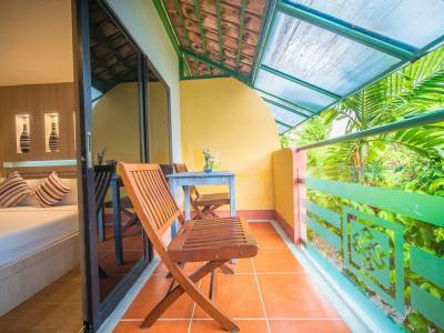 Ao Chalong Villa Resort & Spa - Bild 1