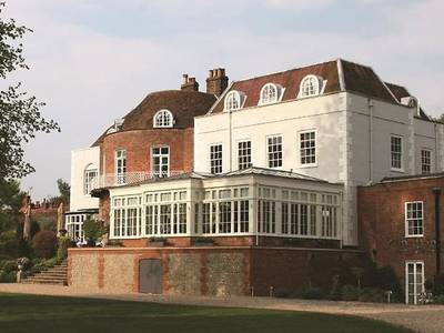 St Michaels Manor - Bild 1