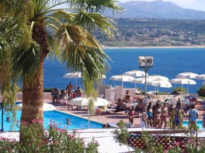 Perla del Golfo Resort - Bild 1