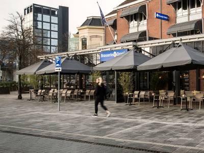 Oranje Hotel Leeuwarden - Bild 1