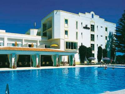 Dona Filipa Hotel - Bild 1