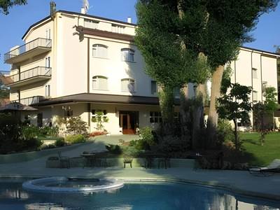 Albergo Ristorante La Primula - Bild 1