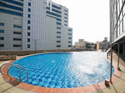 Evergreen Plaza Hotel - Bild 1